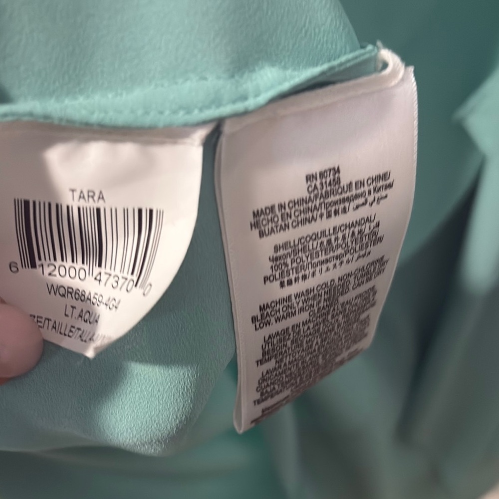 BCBGMaxAzria Green High Low V-Neck Sundress - Picture 4 of 5